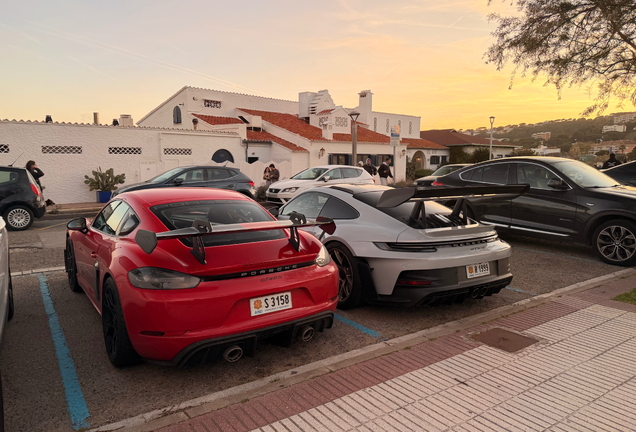 Porsche 718 Cayman GT4 RS Weissach Package