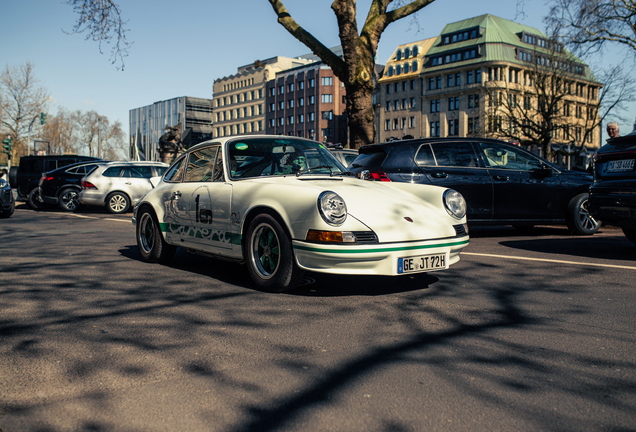 Porsche 911 Carrera RS 2.7