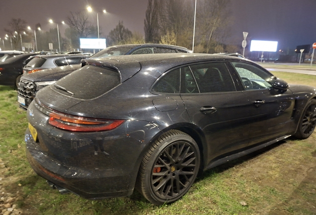 Porsche 971 Panamera Turbo MkI