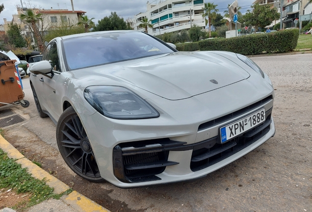 Porsche 972 Panamera Turbo S E-Hybrid