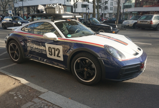 Porsche 992 Dakar