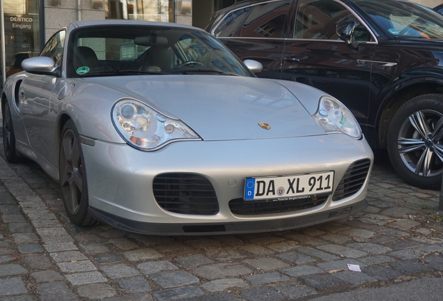 Porsche 996 Turbo