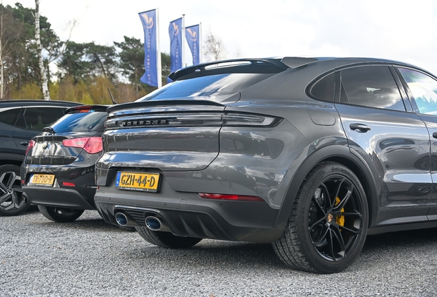 Porsche Cayenne Coupé Turbo E-Hybrid