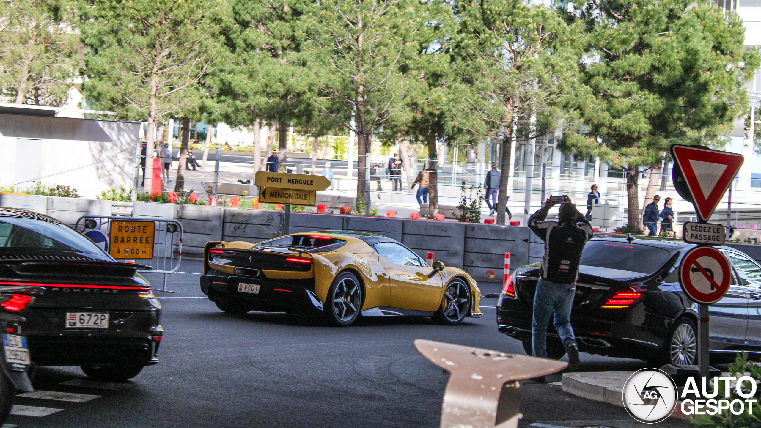 Kijk nou, daar is de eerste Ferrari 296 Speciale A