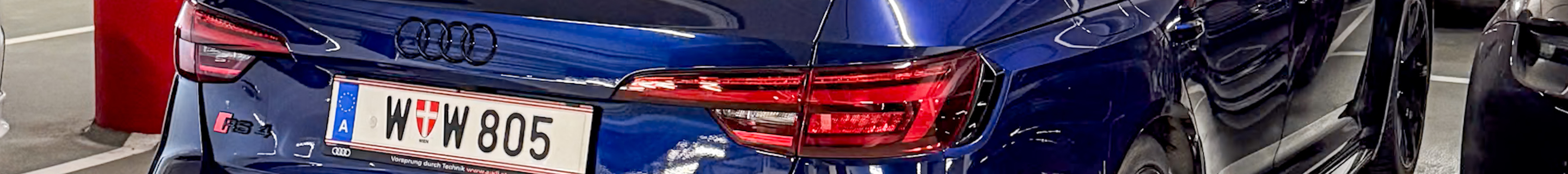 Audi RS4 Avant B9
