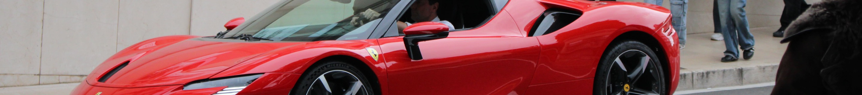 Ferrari SF90 Stradale