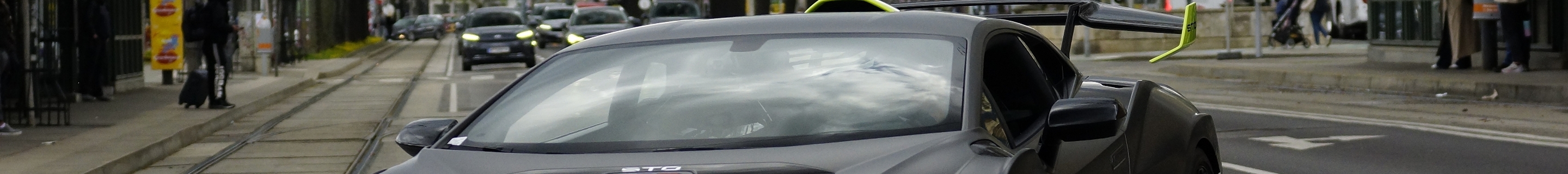 Lamborghini Huracán LP640-2 STO