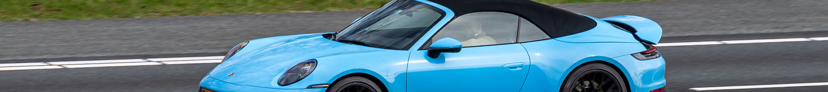 Porsche 992 Carrera 4S Cabriolet MkI