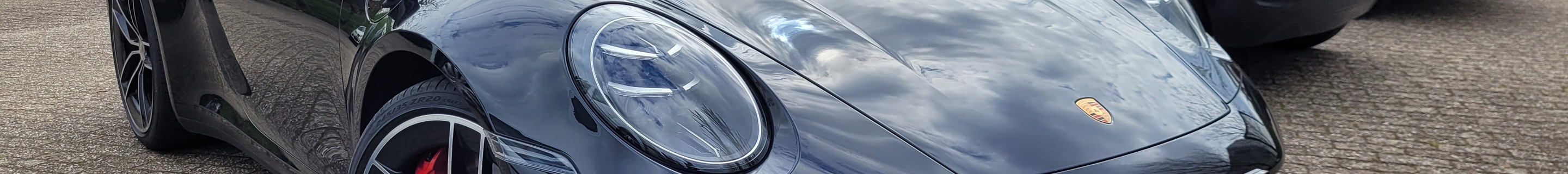 Porsche 992 Carrera 4S MkII