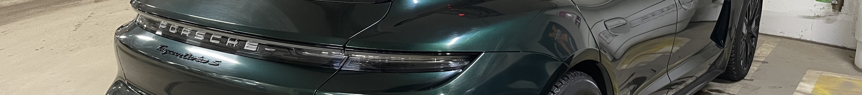 Porsche Taycan Turbo S Sport Turismo MkI