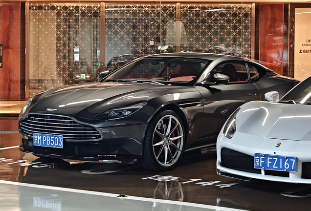 Aston Martin DB11