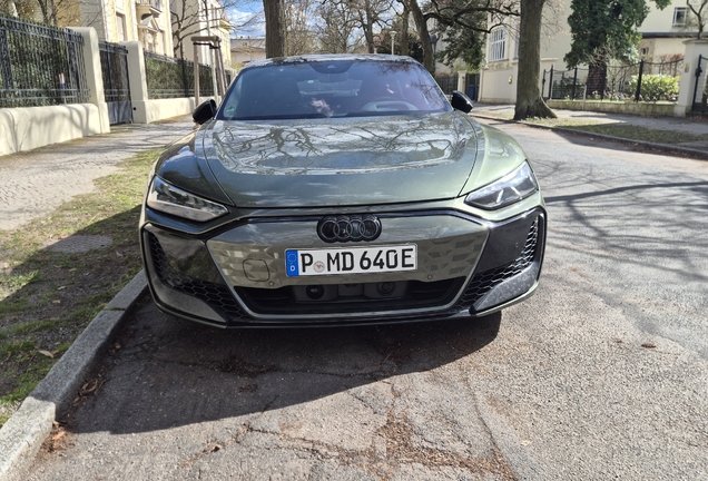 Audi RS E-Tron GT 2025