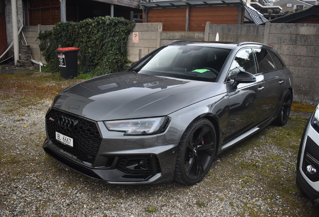 Audi RS4 Avant B9