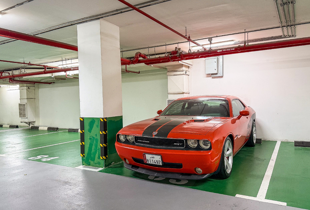 Dodge Challenger SRT-8