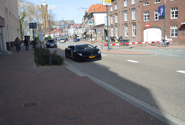 Lamborghini Aventador LP700-4 Vorsteiner V