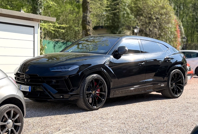 Lamborghini Urus S