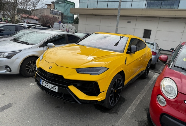 Lamborghini Urus S