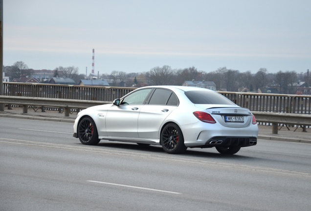 Mercedes-AMG C 63 S W205
