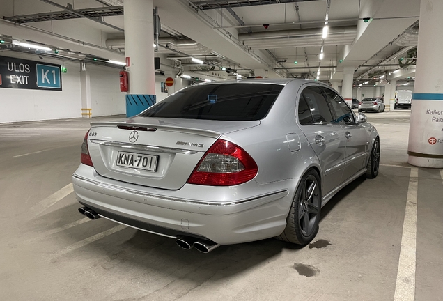 Mercedes-Benz E 63 AMG