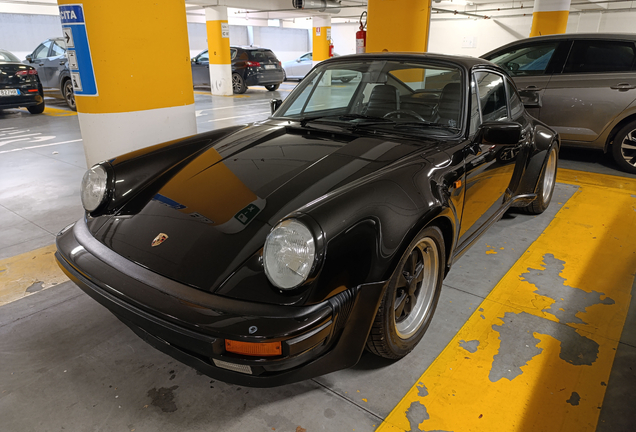 Porsche 930 Turbo