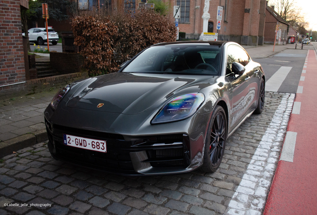 Porsche 972 Panamera GTS MkI