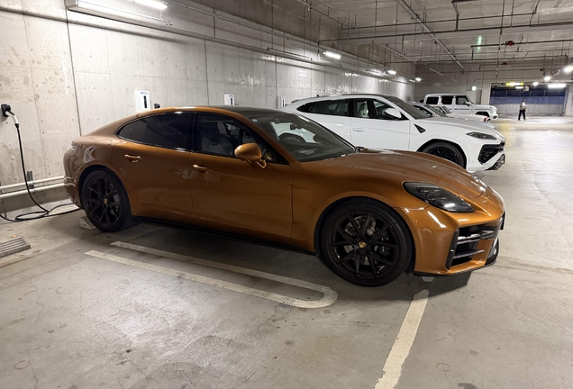 Porsche 972 Panamera GTS MkI