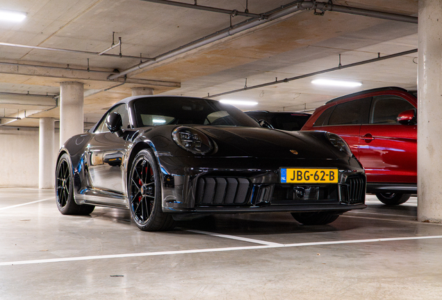 Porsche 992 Carrera 4 GTS Cabriolet MkII