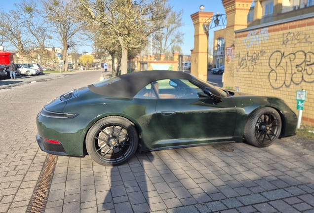 Porsche 992 Carrera 4 GTS Cabriolet MkII