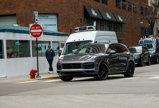 Porsche 9YA Cayenne GTS MkI