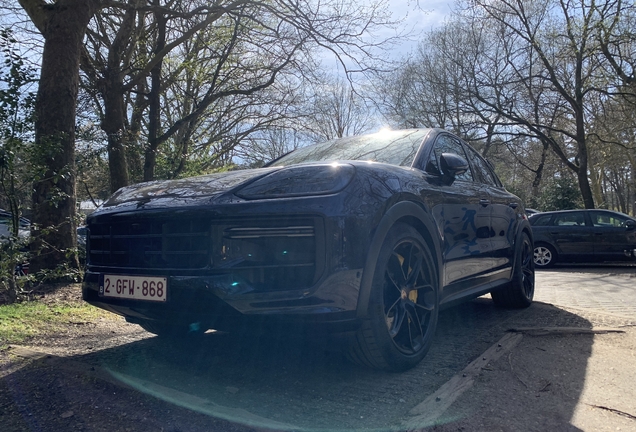 Porsche Cayenne Coupé Turbo E-Hybrid