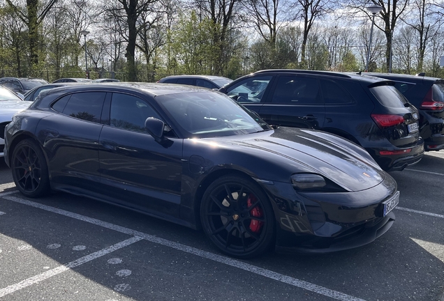 Porsche Taycan GTS Sport Turismo MkI