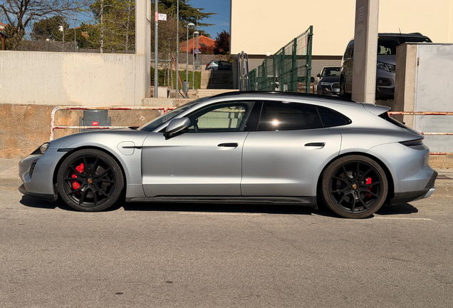 Porsche Taycan GTS Sport Turismo MkI