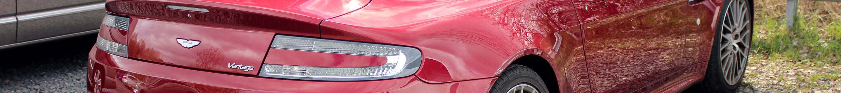 Aston Martin V8 Vantage