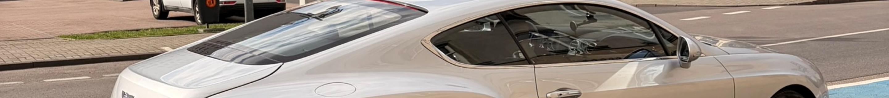 Bentley Continental GT V8