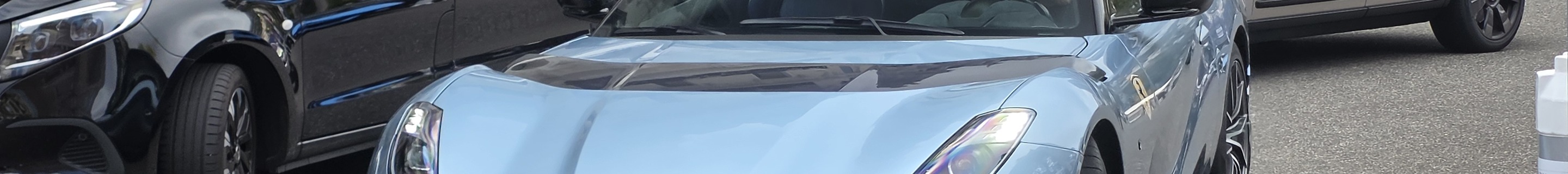 Ferrari 812 Competizione A