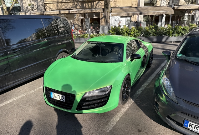 Audi R8 V10