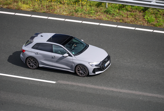 Audi RS3 Sportback 8Y 2025