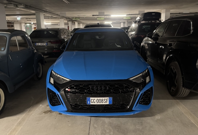 Audi RS3 Sportback 8Y