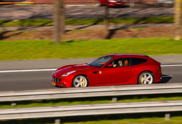 Ferrari FF