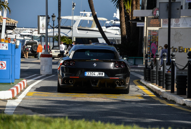 Ferrari GTC4Lusso