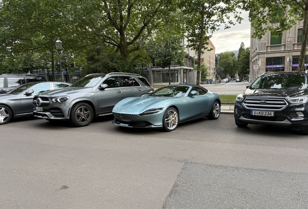 Ferrari Roma Spider