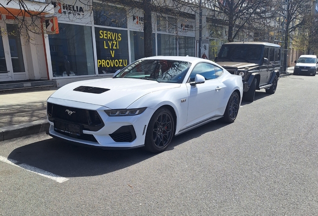 Ford Mustang GT 2024