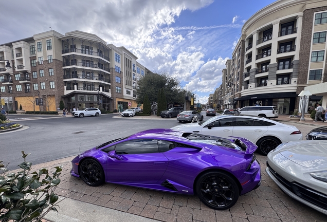 Lamborghini Huracán LP640-2 Tecnica