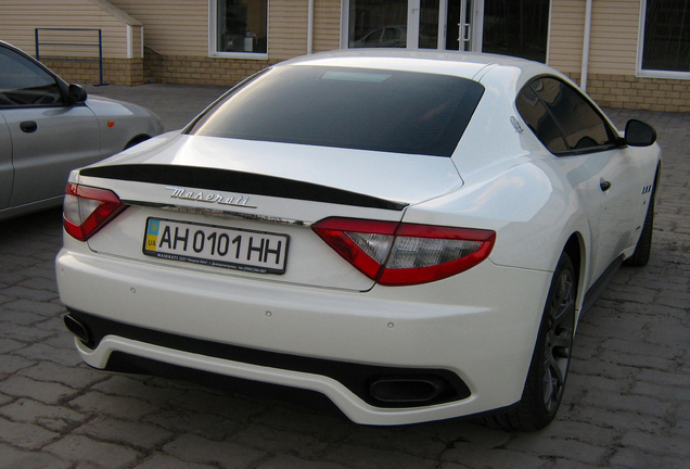 Maserati GranTurismo S MC Sport Line
