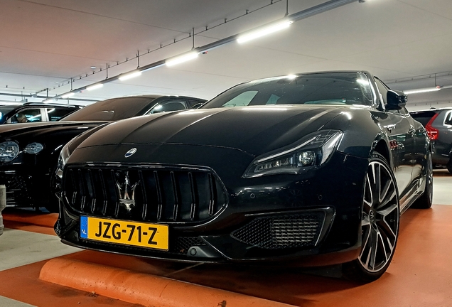 Maserati Quattroporte Trofeo