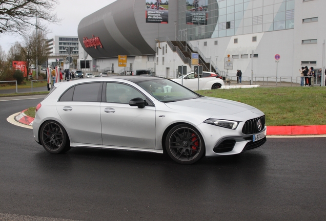 Mercedes-AMG A 45 S W177