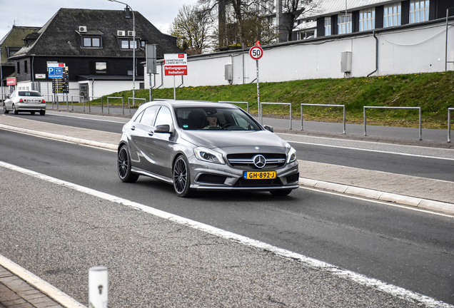 Mercedes-Benz A 45 AMG