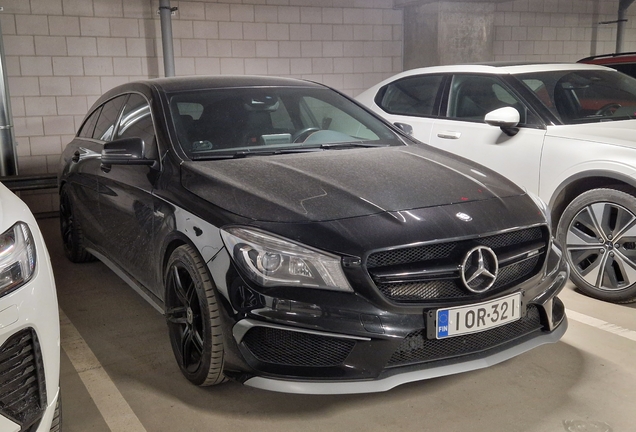 Mercedes-Benz CLA 45 AMG Shooting Brake