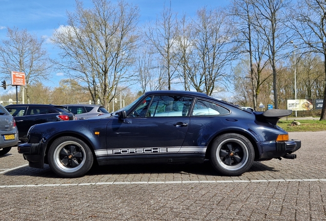 Porsche 930 Turbo
