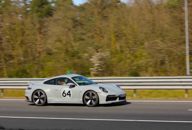 Porsche 992 Sport Classic